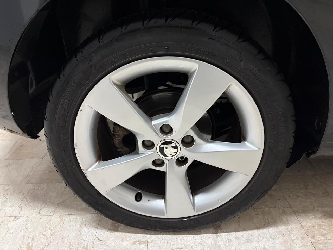 SKODA RAPID 1.6 TDI AMBITION "OK NEOPATENTATI"