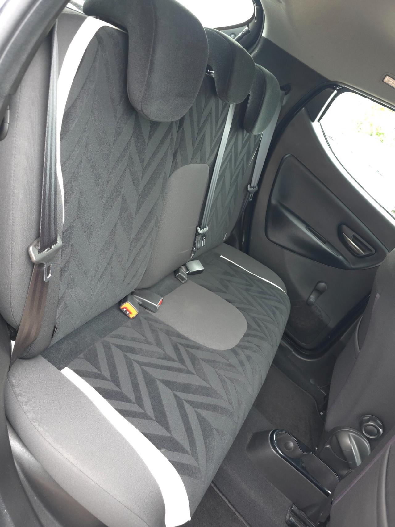 Lancia Ypsilon 1.3 MJT 16V 95 CV 5 porte S&S Platinum