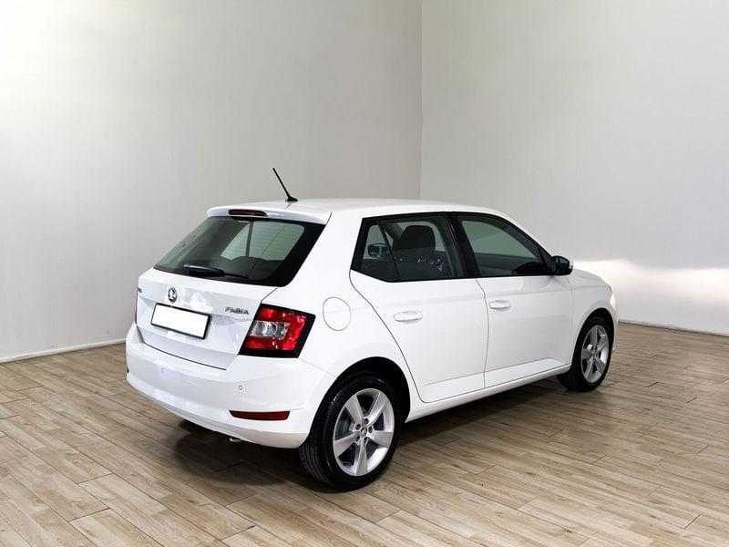 Skoda Fabia Fabia 1.0 MPI 75 CV Design Edition