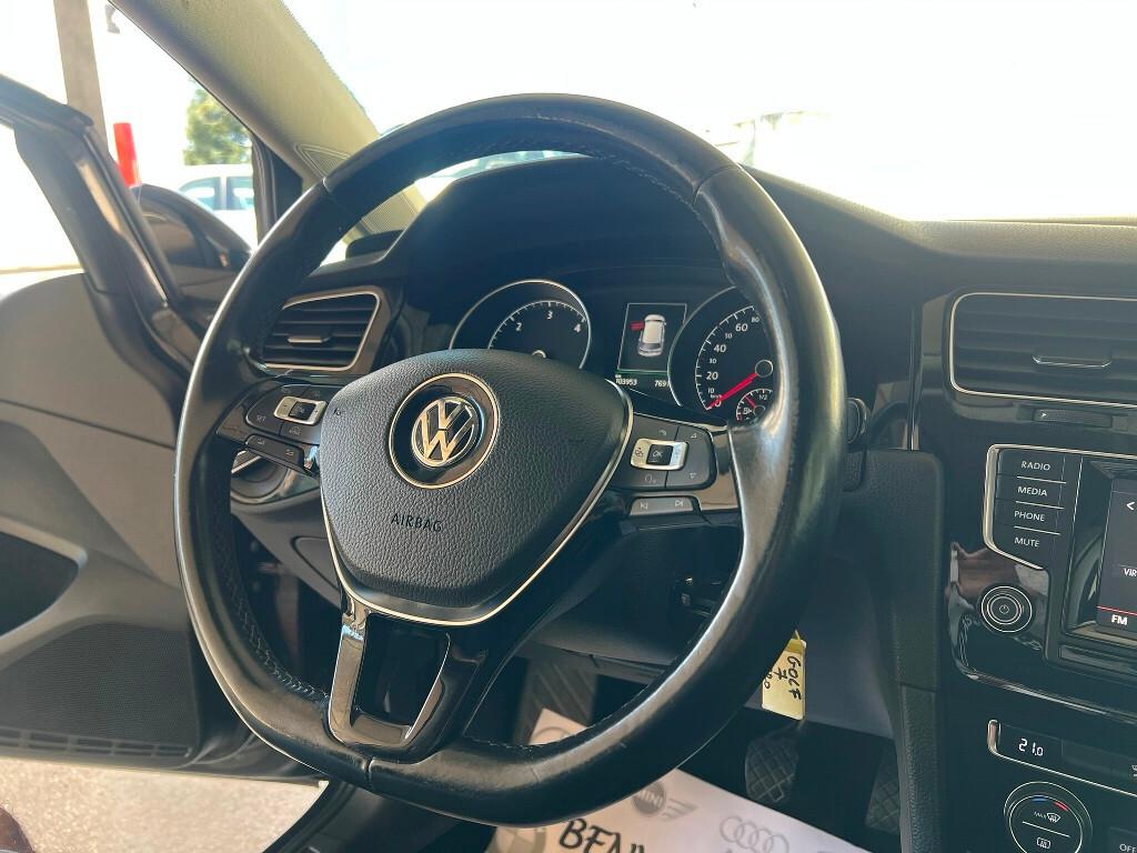 Volkswagen Golf VII 1.6 TDI BlueMotion Highline