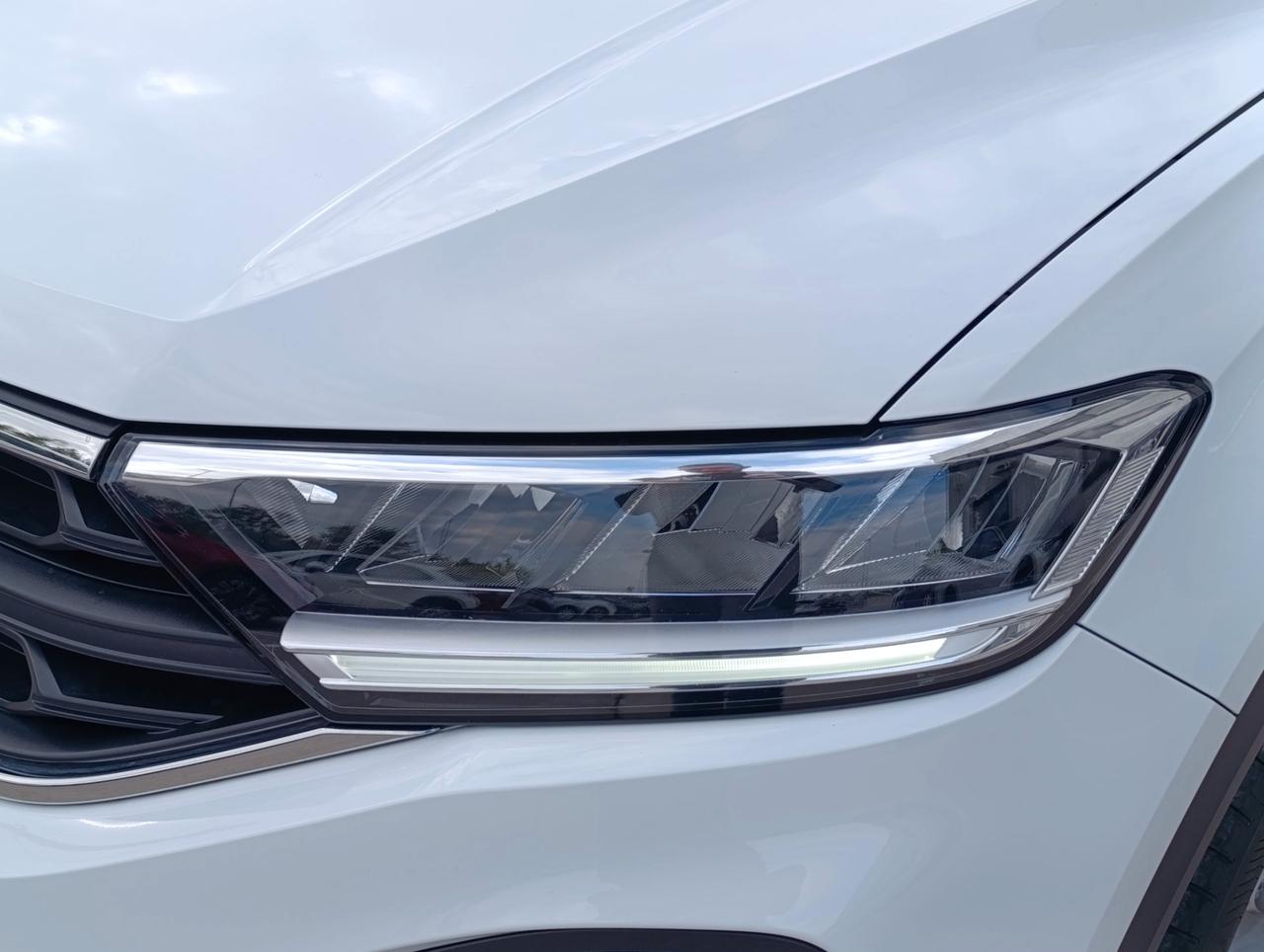 Volkswagen T-Roc 1.0 tsi Life 110cv
