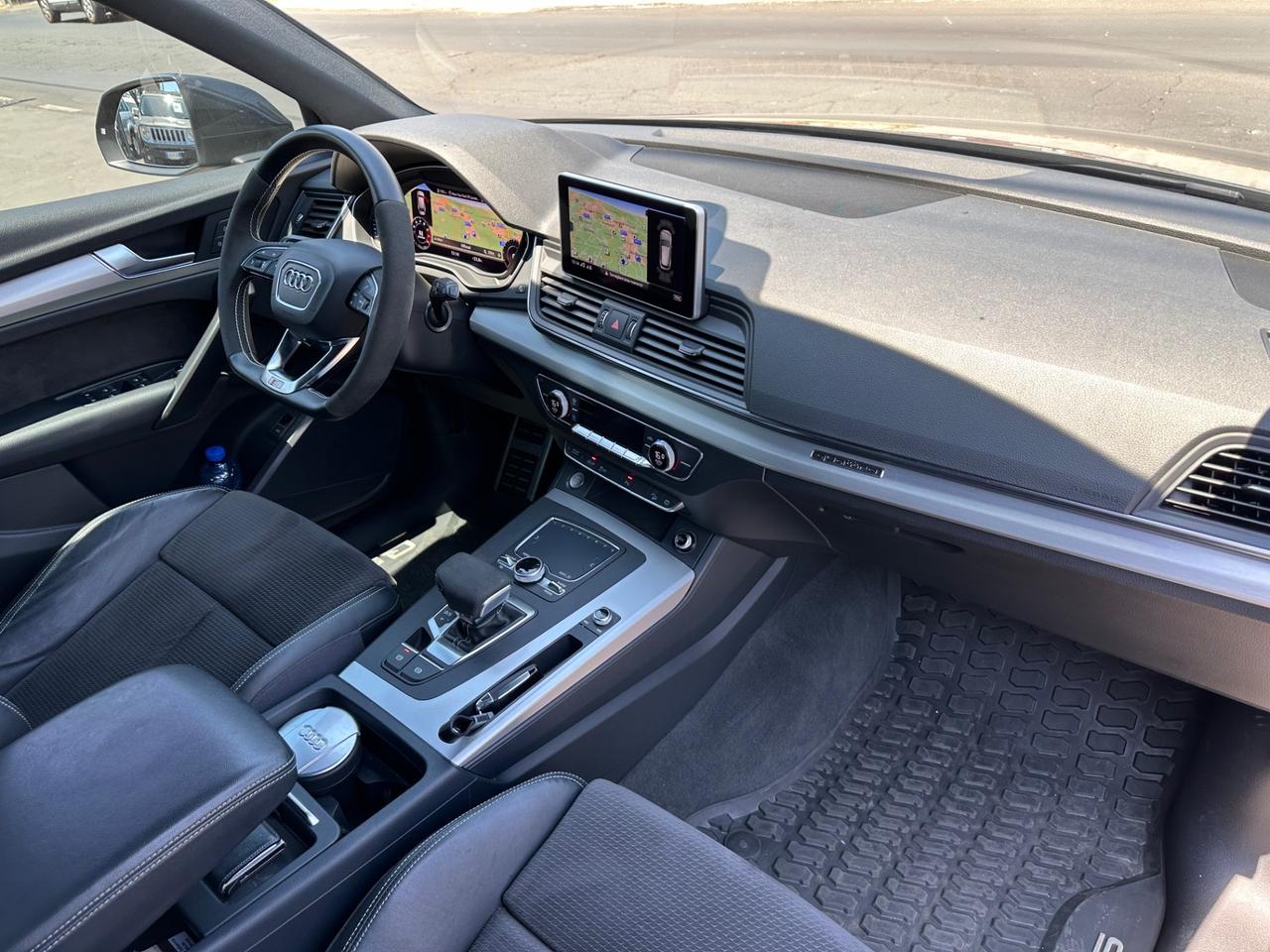 Audi Q5 2.0 TDI 190 CV quattro S tronic Business Sport
