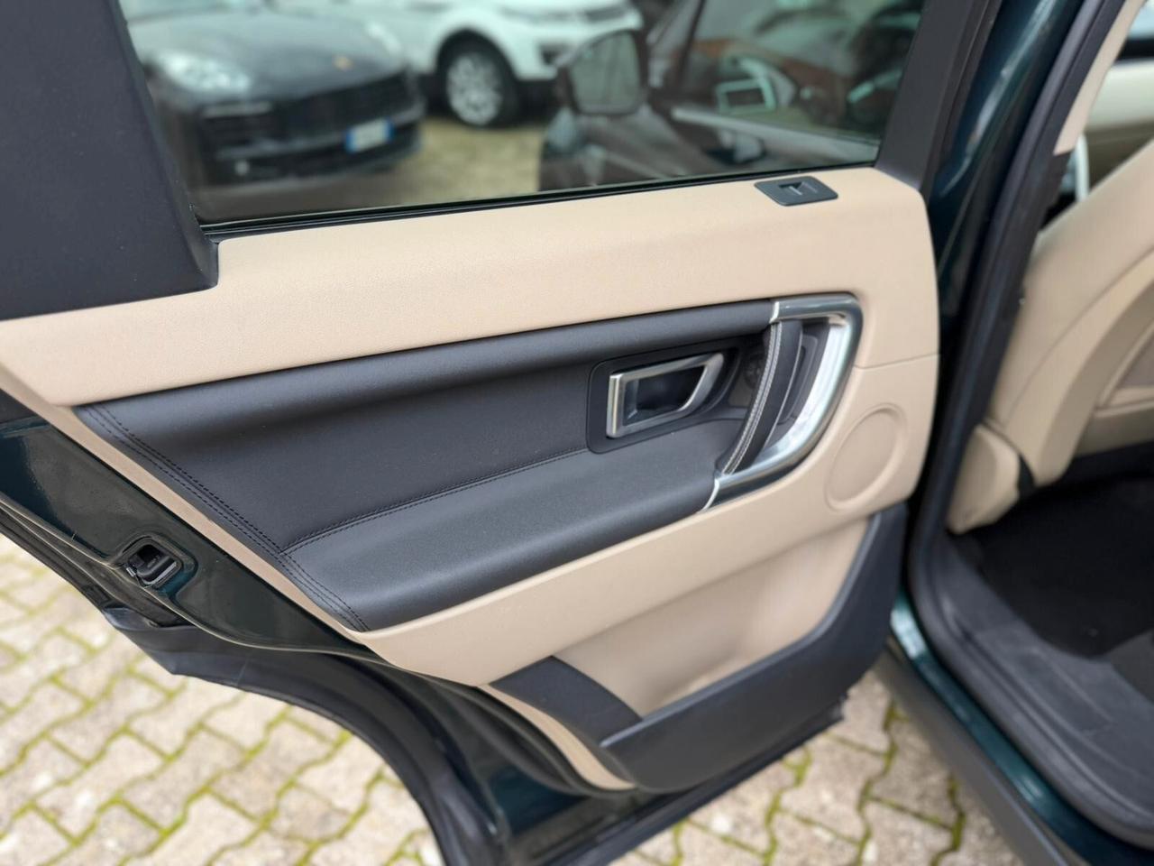 Land Rover Discovery Sport 2.0 TD4 150 cv motore totalmente revisionato da noi