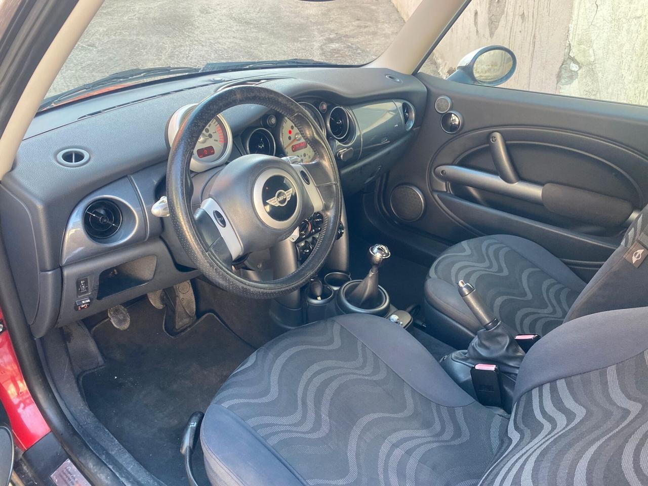 Mini One 1.6cc gpl (PRVATO)-2004