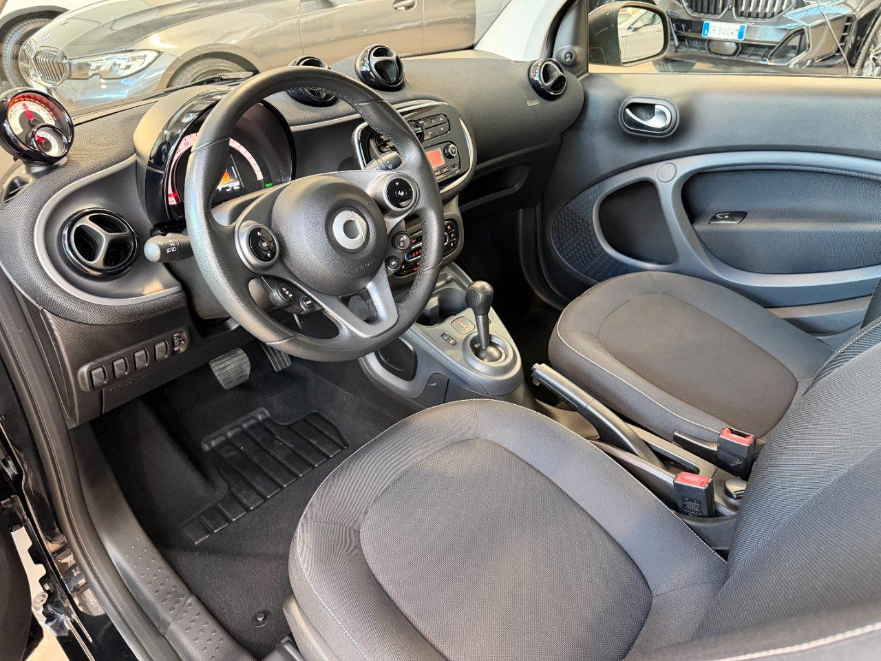 Smart fortwo coupe electric drive Passion