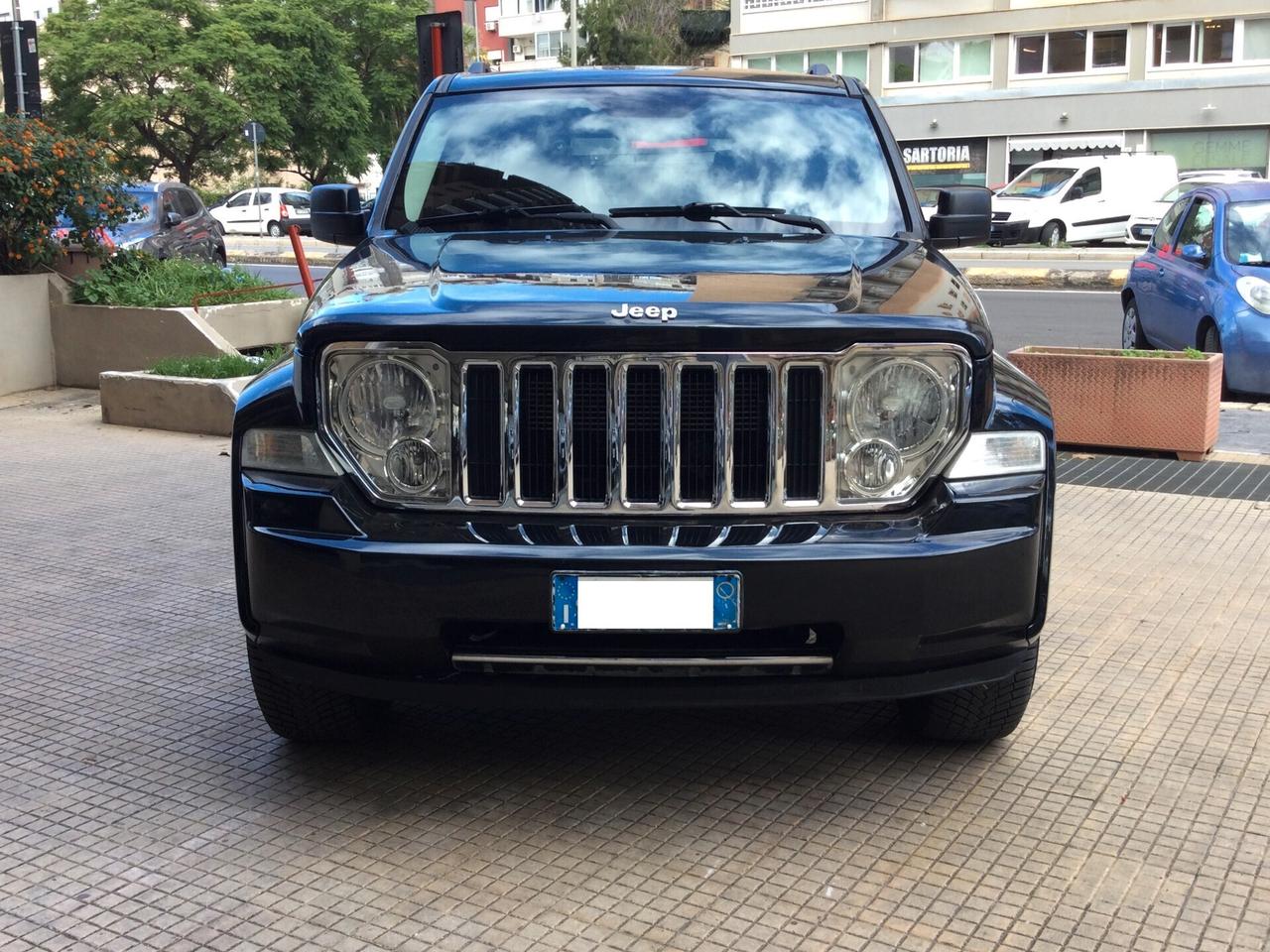 Jeep Cherokee 2.8 CRD DPF Limited Auto