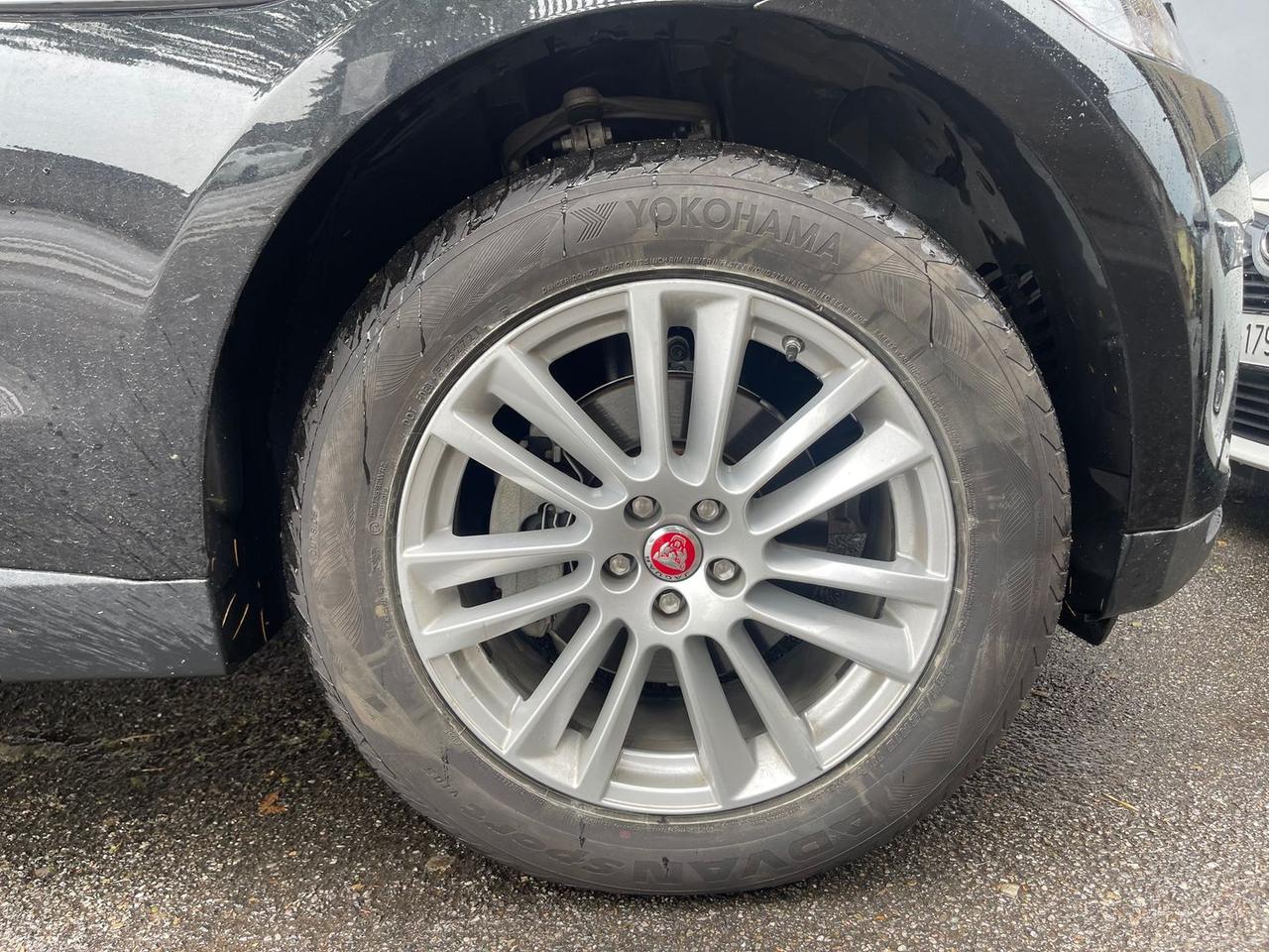 Jaguar F-Pace Prestige 2.0 Turbo