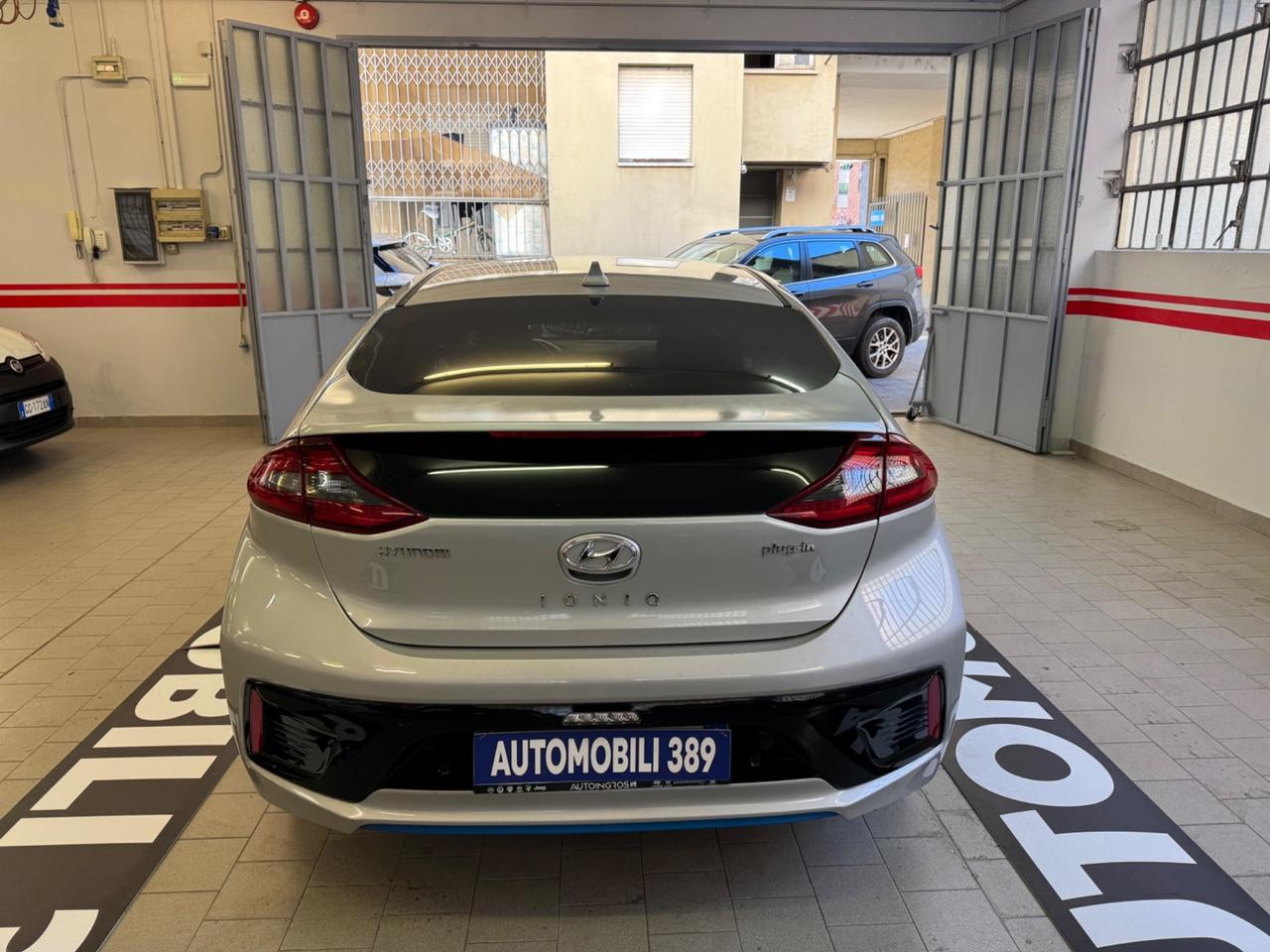 Hyundai Ioniq 1.6 Plug-in Hybrid DCT Style