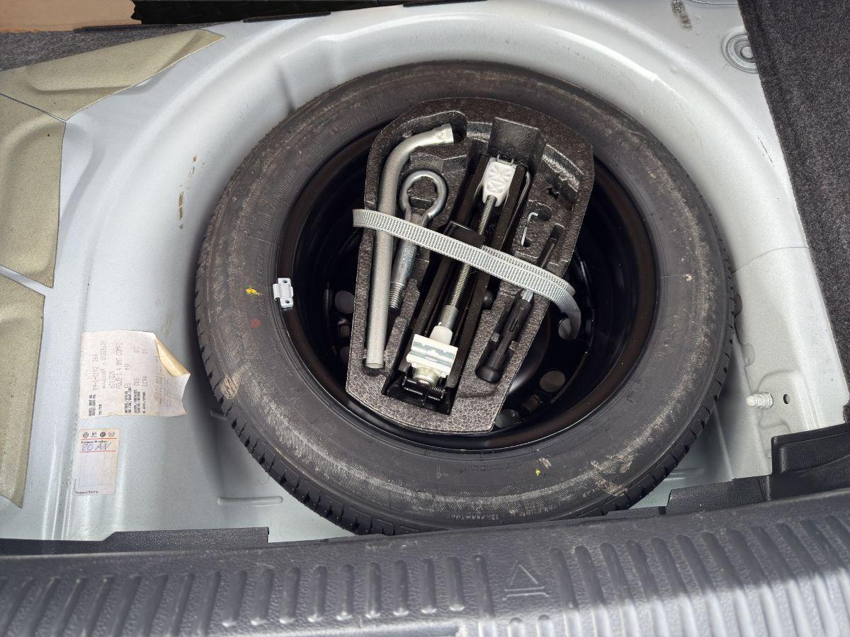 VOLKSWAGEN - Polo - 1.4 TDI 5p.BlueMotion Technology TETTO APRIBILE