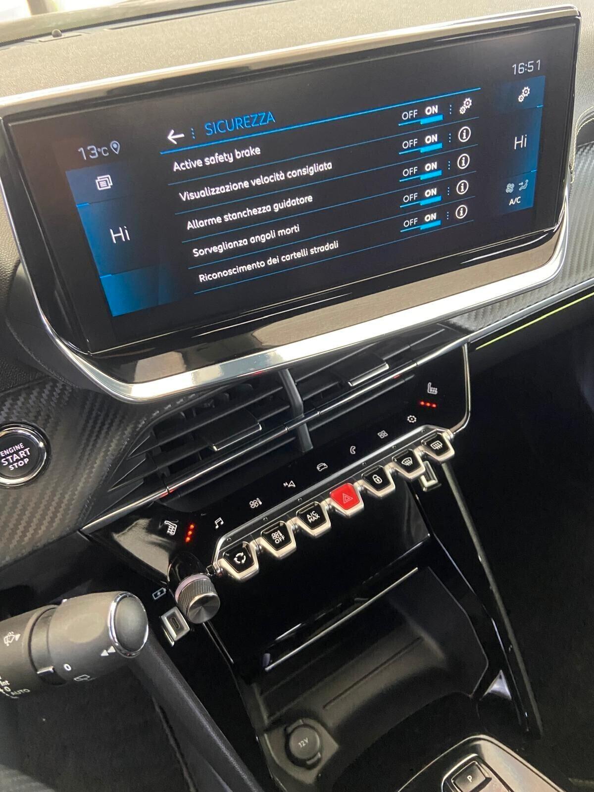 Peugeot 2008 BlueHDi 130 S&S EAT8 GT