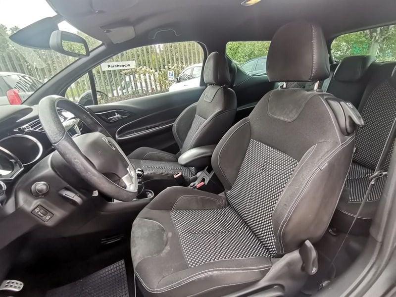 DS DS3 DS 3 1.4 VTi 95 Just Black