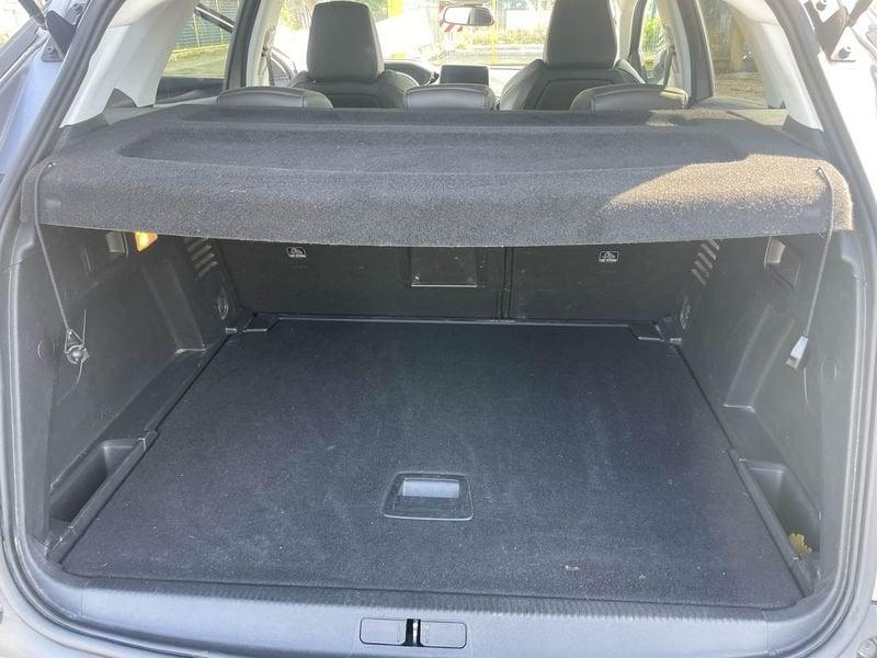 Peugeot 3008 BlueHDi 130 EAT8 S&S Allure
