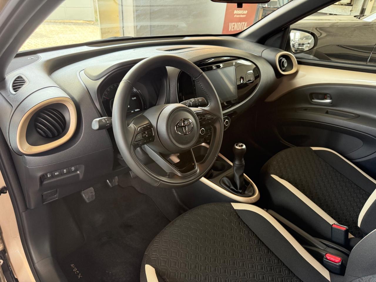 Toyota Aygo X 1.0 VVT-i 72 CV 5 porte Lounge