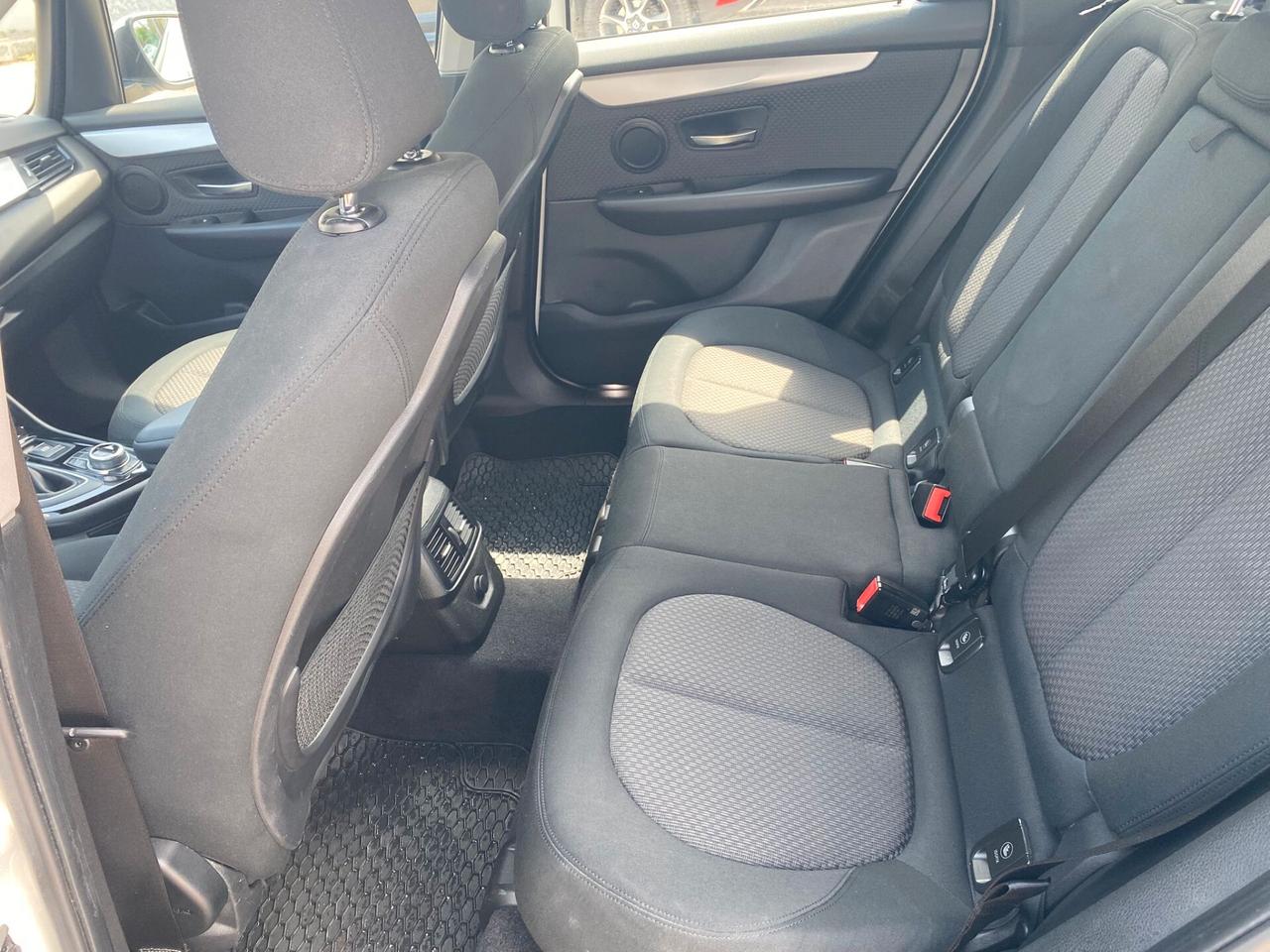 Bmw 2 Active Tourer 218d Advantage