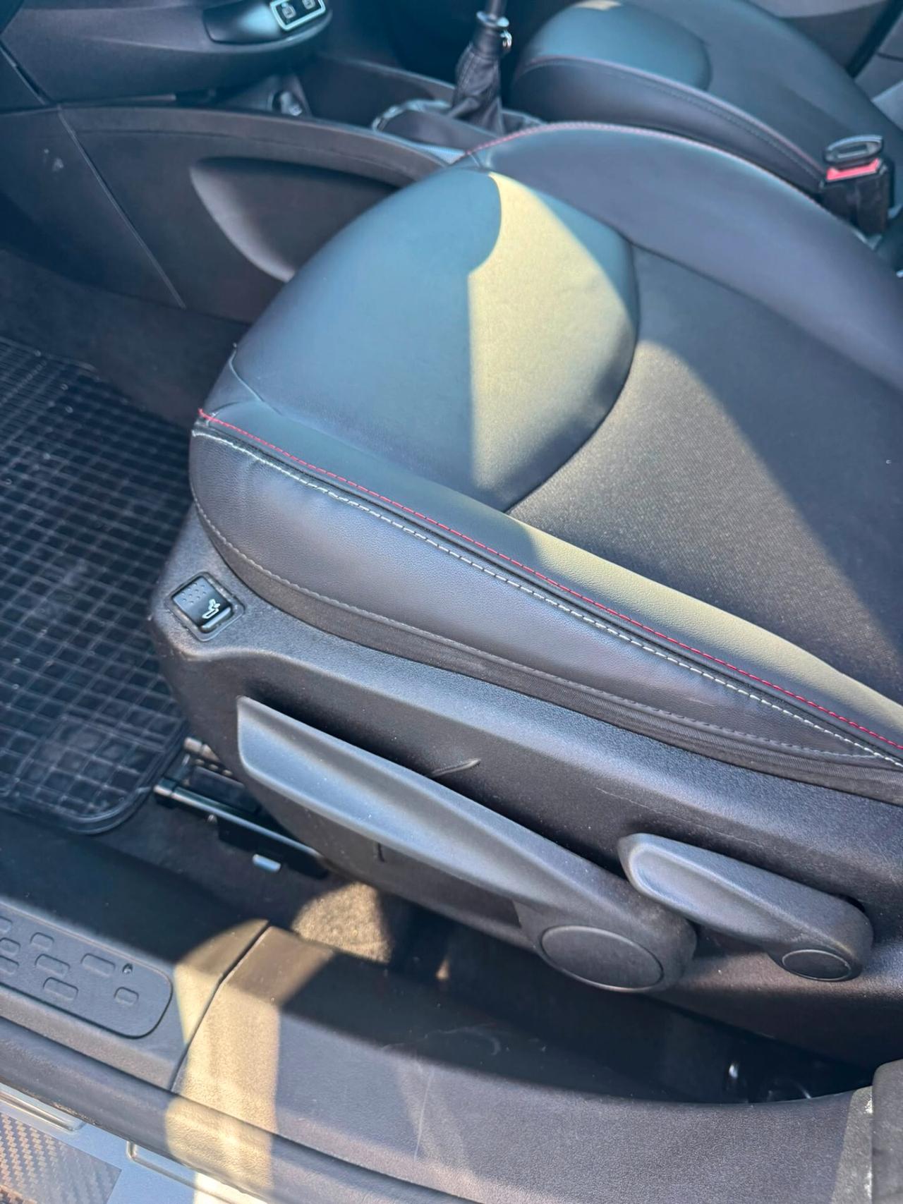 Disponibile 500x 2022 1.3 SPORT