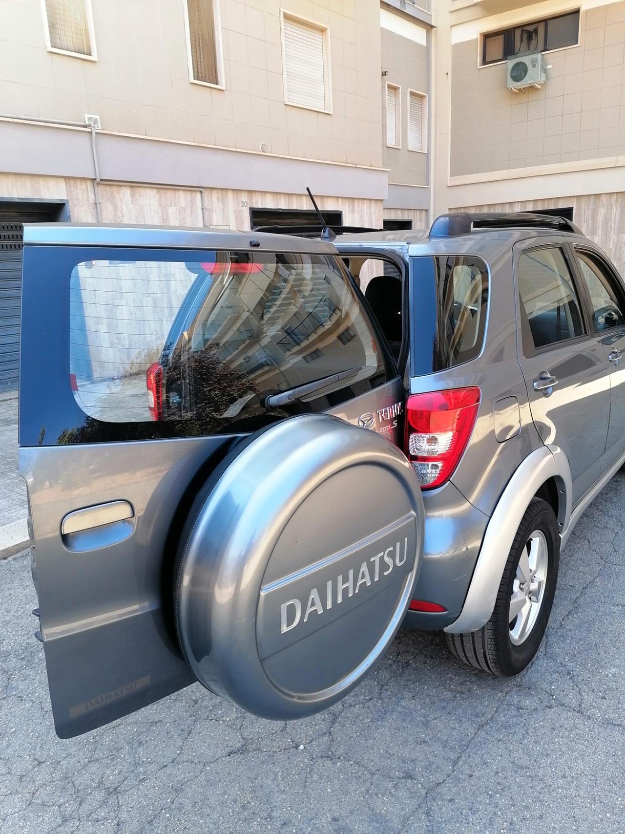 Daihatsu Terios 1.5 BENZ/GPL 105CV 4x4
