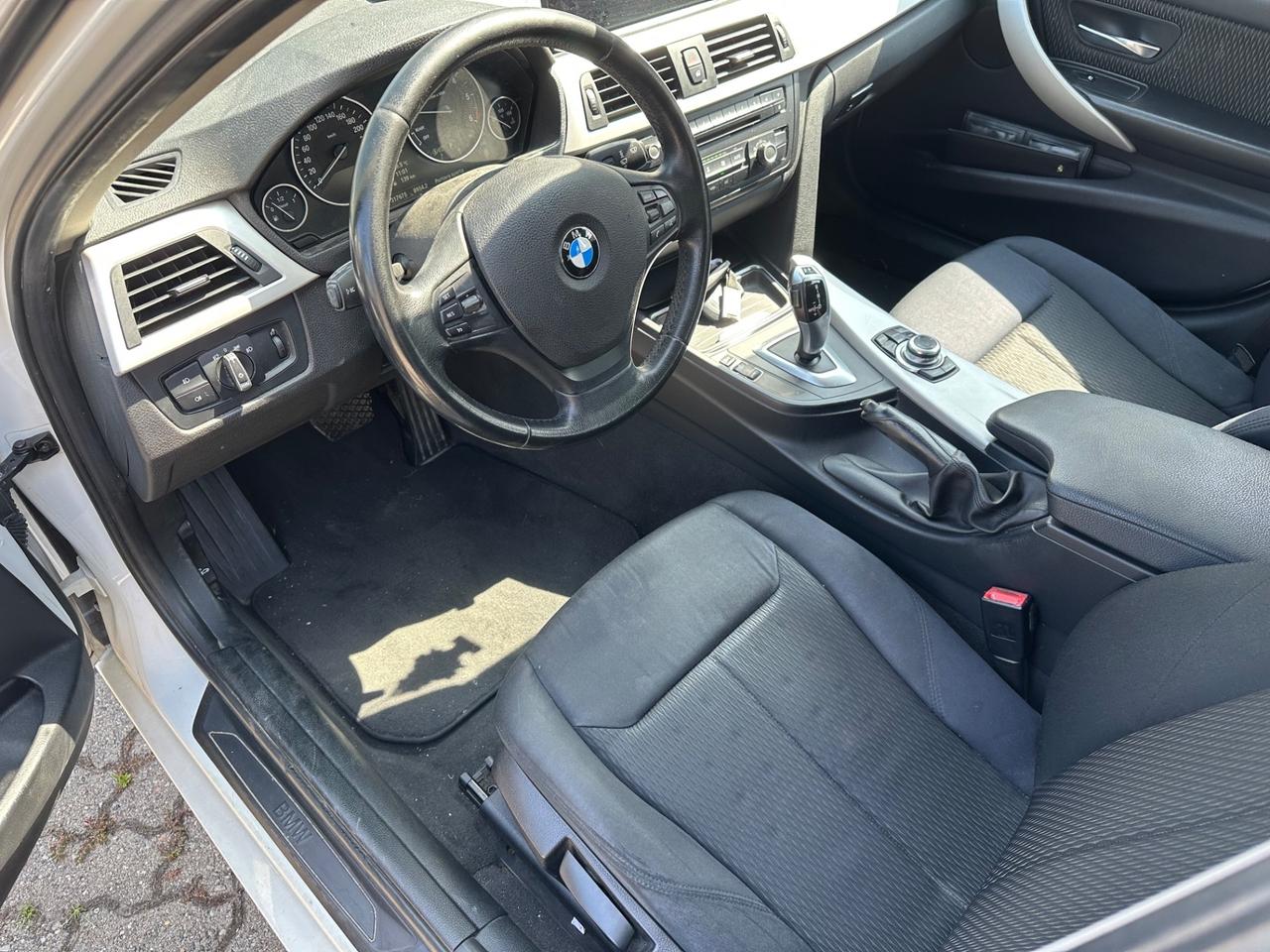 Bmw 320 320d xDrive Touring Msport
