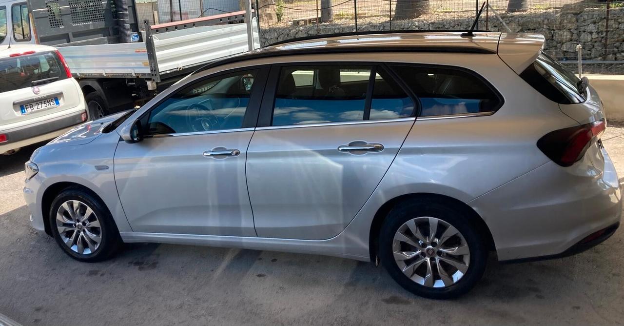Fiat Tipo 1.6 Mjt S&S SW Lounge