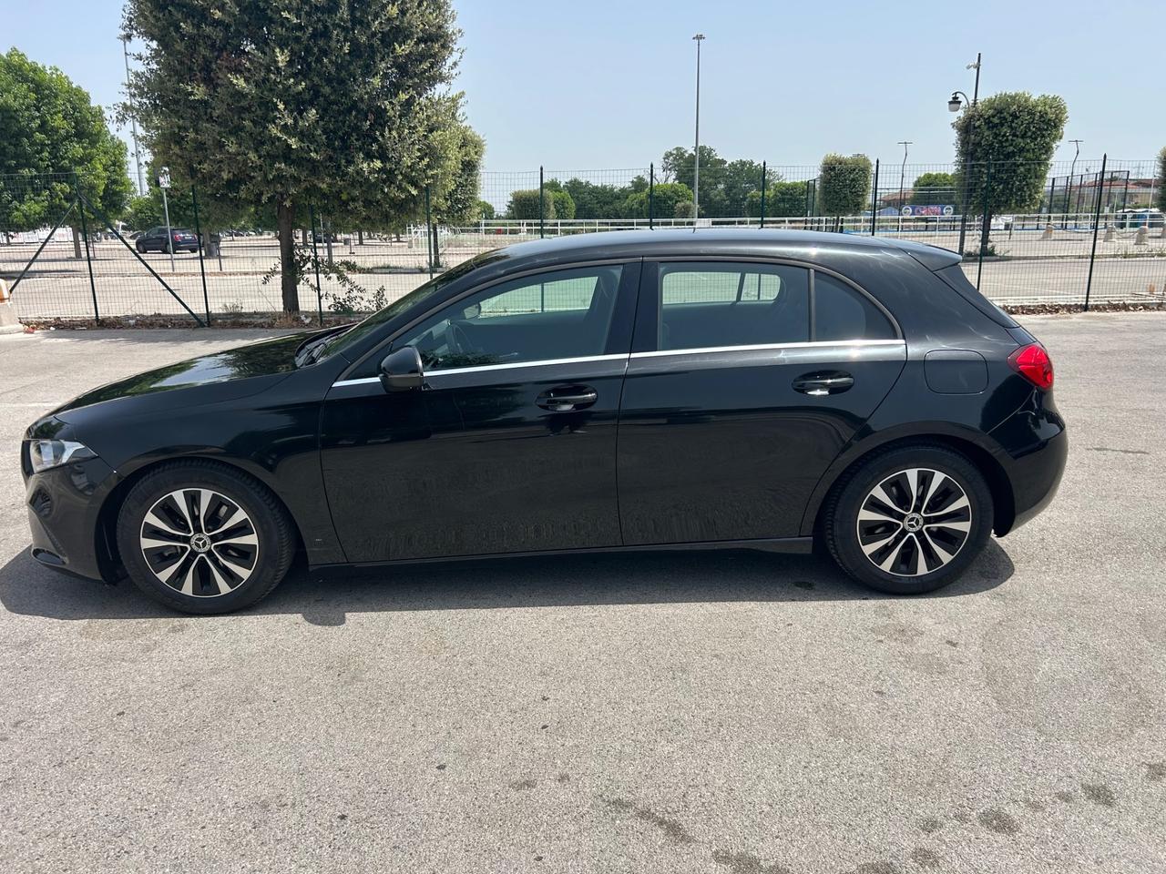 Mercedes-benz A 180 d Automatic Business