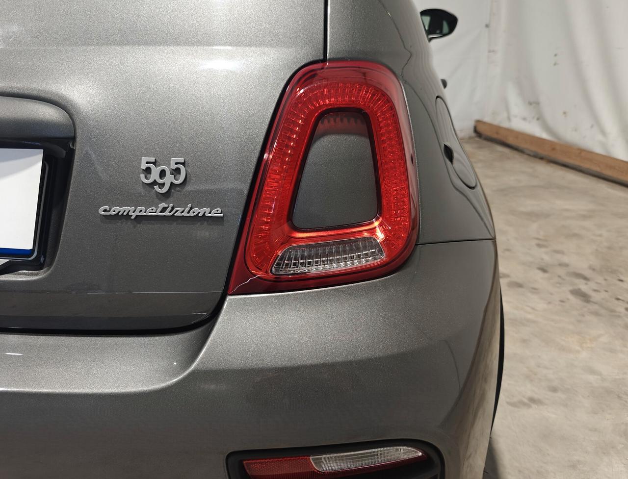 Abarth 595 1.4 Turbo T-Jet 180 CV Competizione