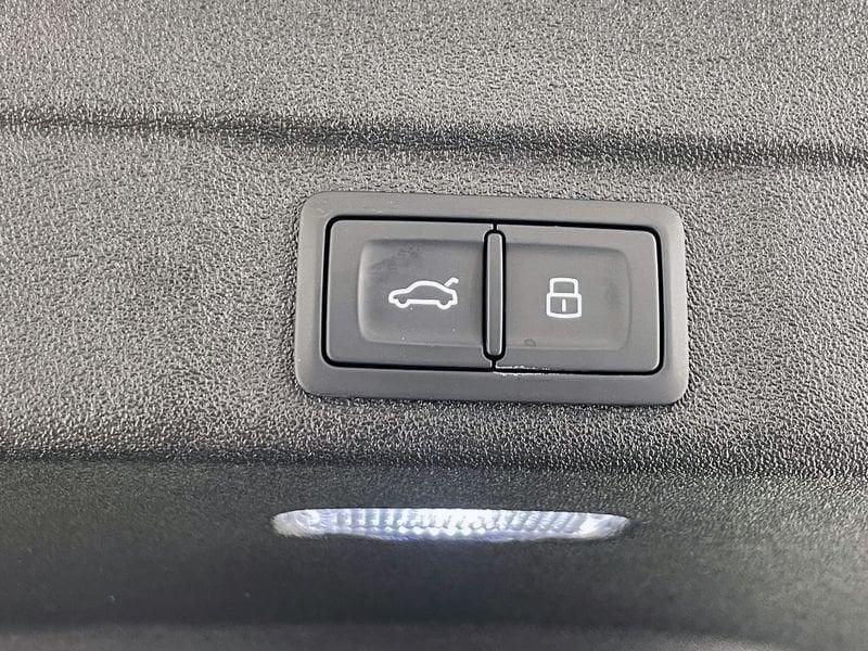 Audi A5 A5 Avant TDI 150 kW S tronic mHEV+ S Line edition