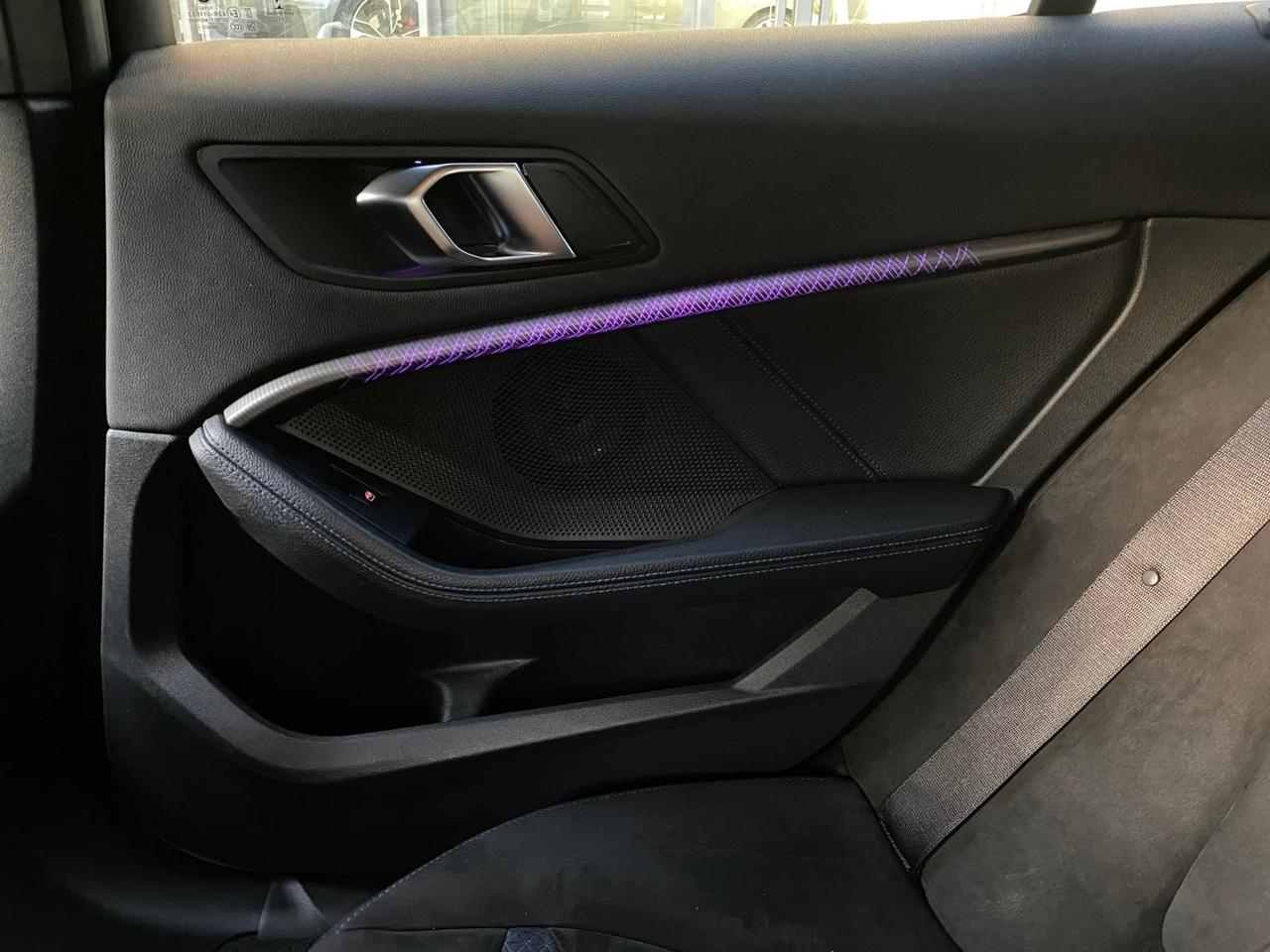 BMW 118 D MSPORT Navy 2021