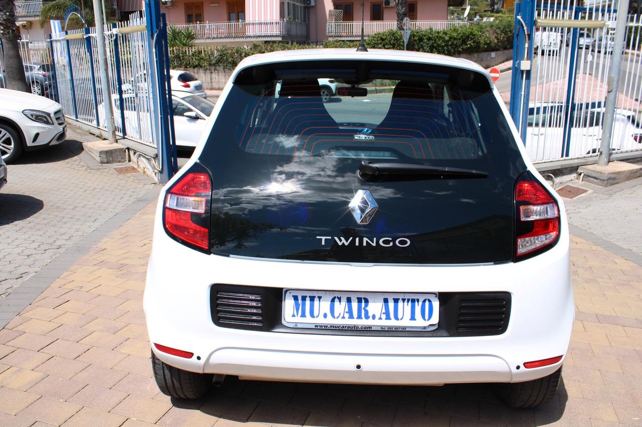 Renault Twingo SCe Lovely