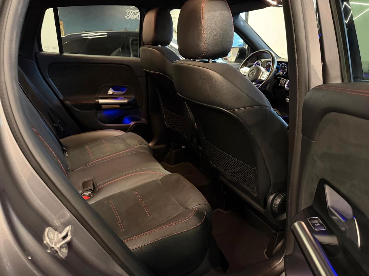 MERCEDES-BENZ GLA 200D PREMIUM 2.0 150CV PELLE NAVI CAM ANNO 2023