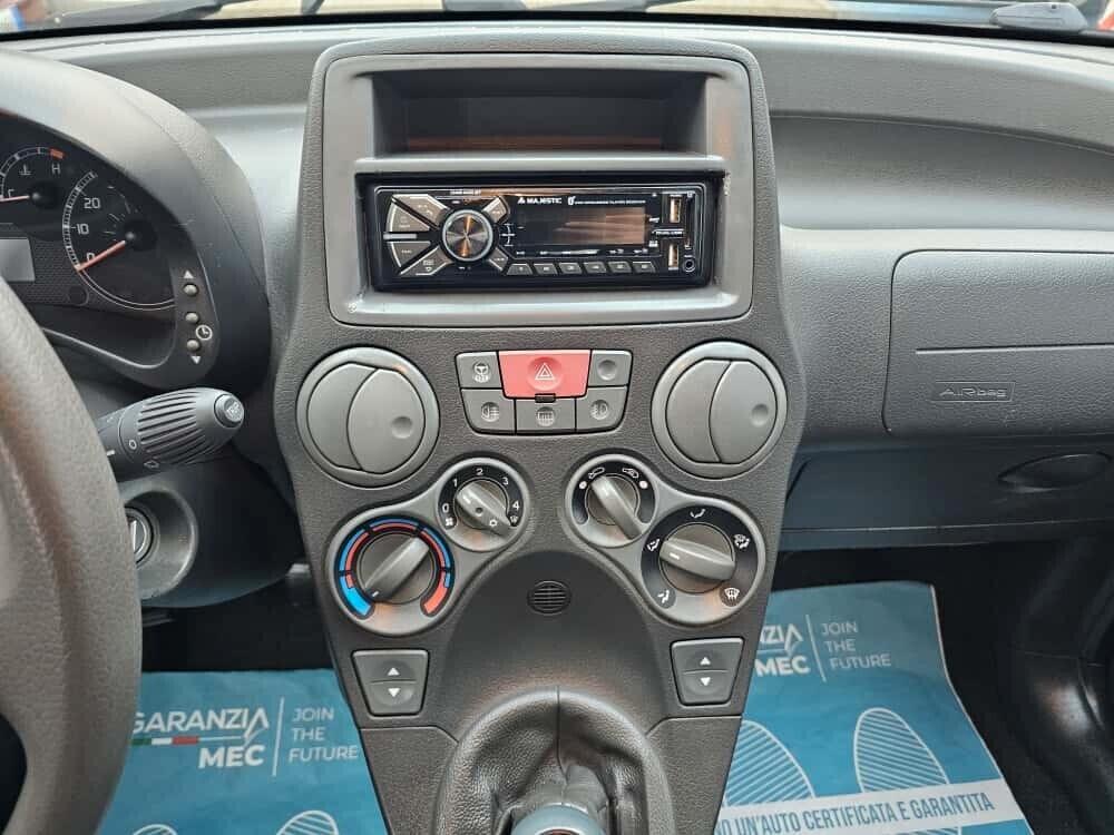 Fiat Panda 1.2 4x4 Climbing - NeoPatentati