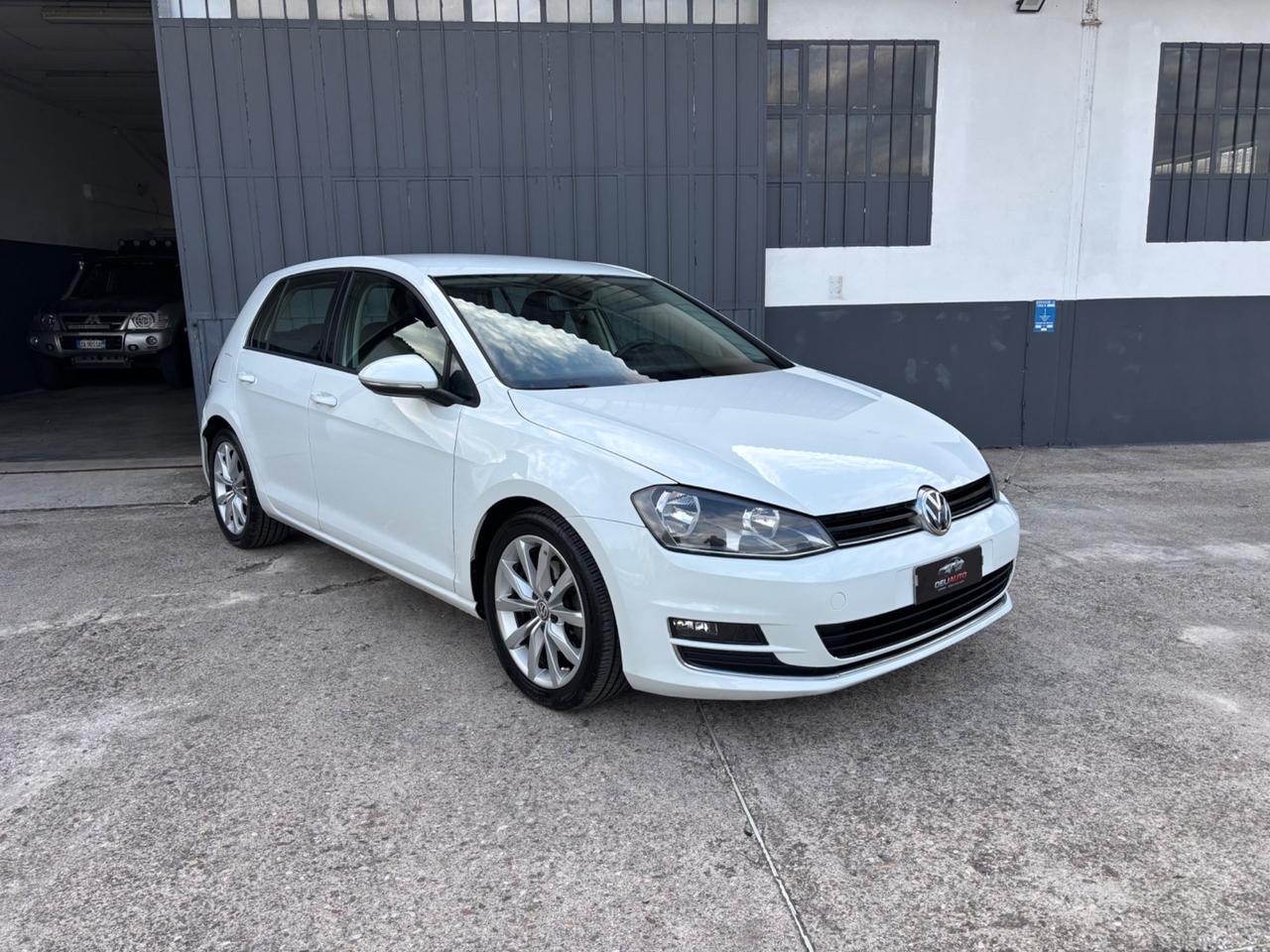 Volkswagen Golf 1.6 TDI. Highline. Garanzia 12mesi