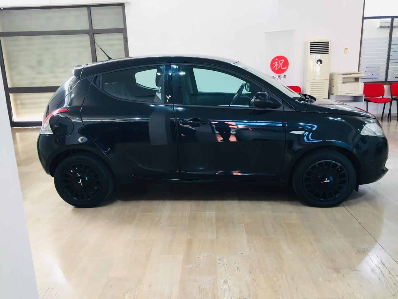 LANCIA Ypsilon 1.2 Elefantino 69cv 5p.