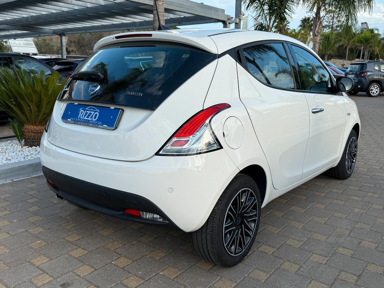 Lancia Ypsilon 1.0 FireFly 5 porte S&S Hybrid Gold 29999KM 01/2022