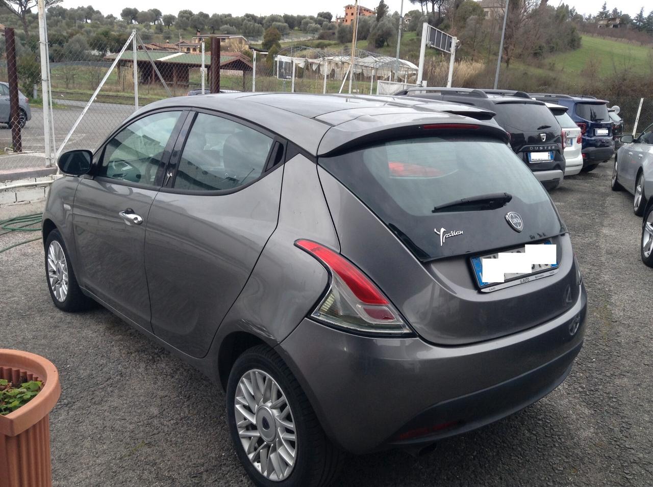 Lancia Ypsilon 0.9 TwinAir 85 CV 5 porte S&S Platinum