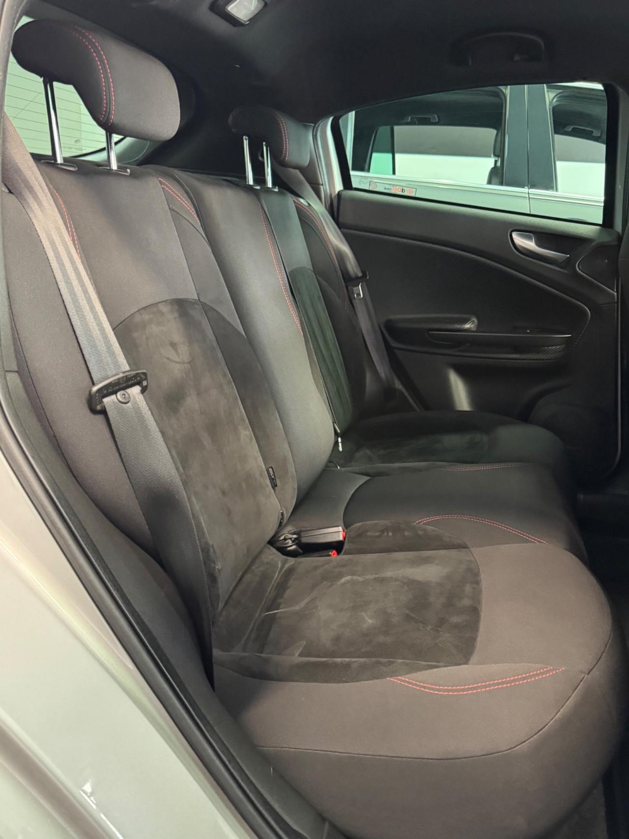 Alfa Romeo Giulietta 1.6 JTDm-2 120 CV Sprint