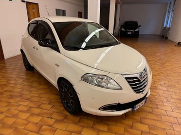 Lancia Ypsilon 1.3 MJT EURO 5B OK NEOPATENTATI