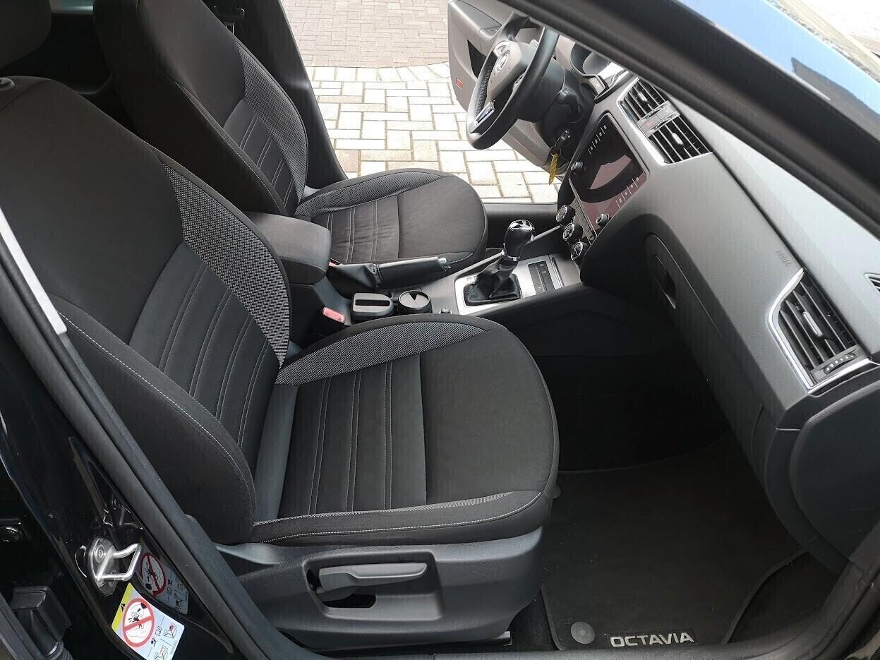 Skoda Octavia 1.6 TDI CR 115 CV DSG Wagon Executive