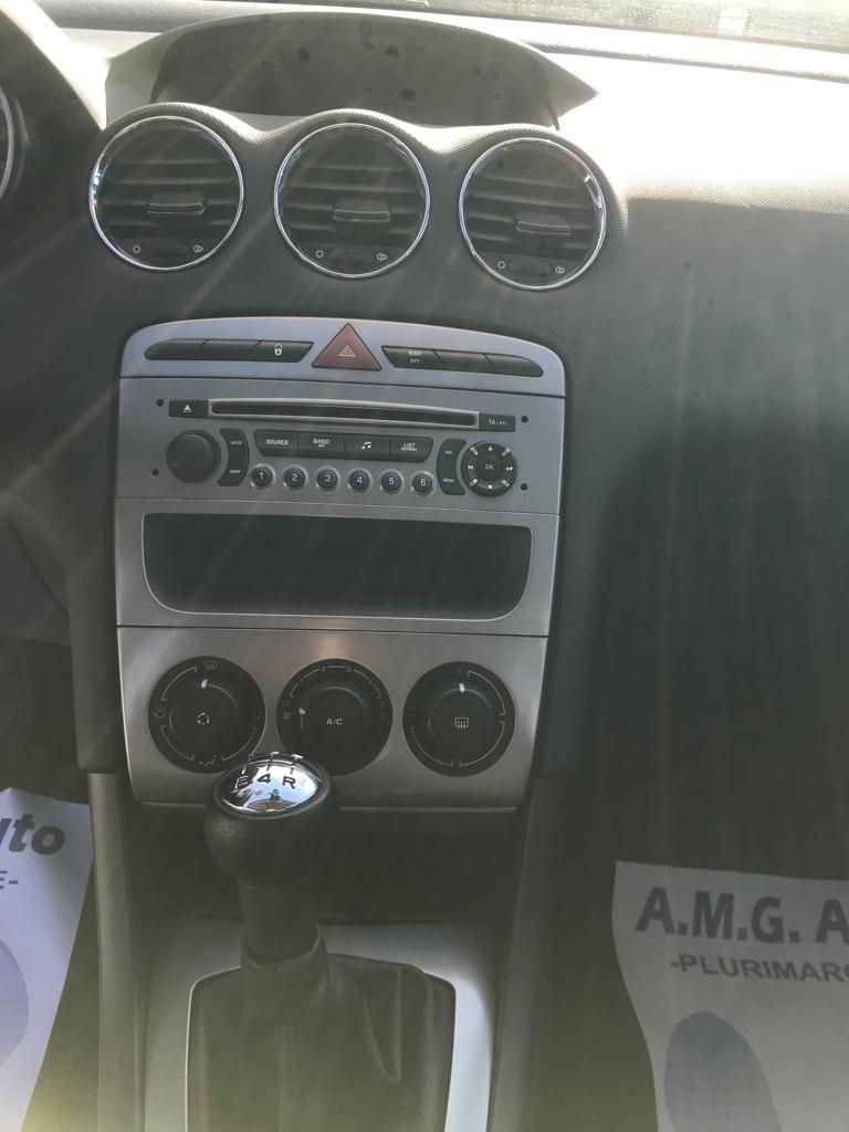 Peugeot 308 1.6 8V HDi 93CV 5p. Active auto pari al nuovo