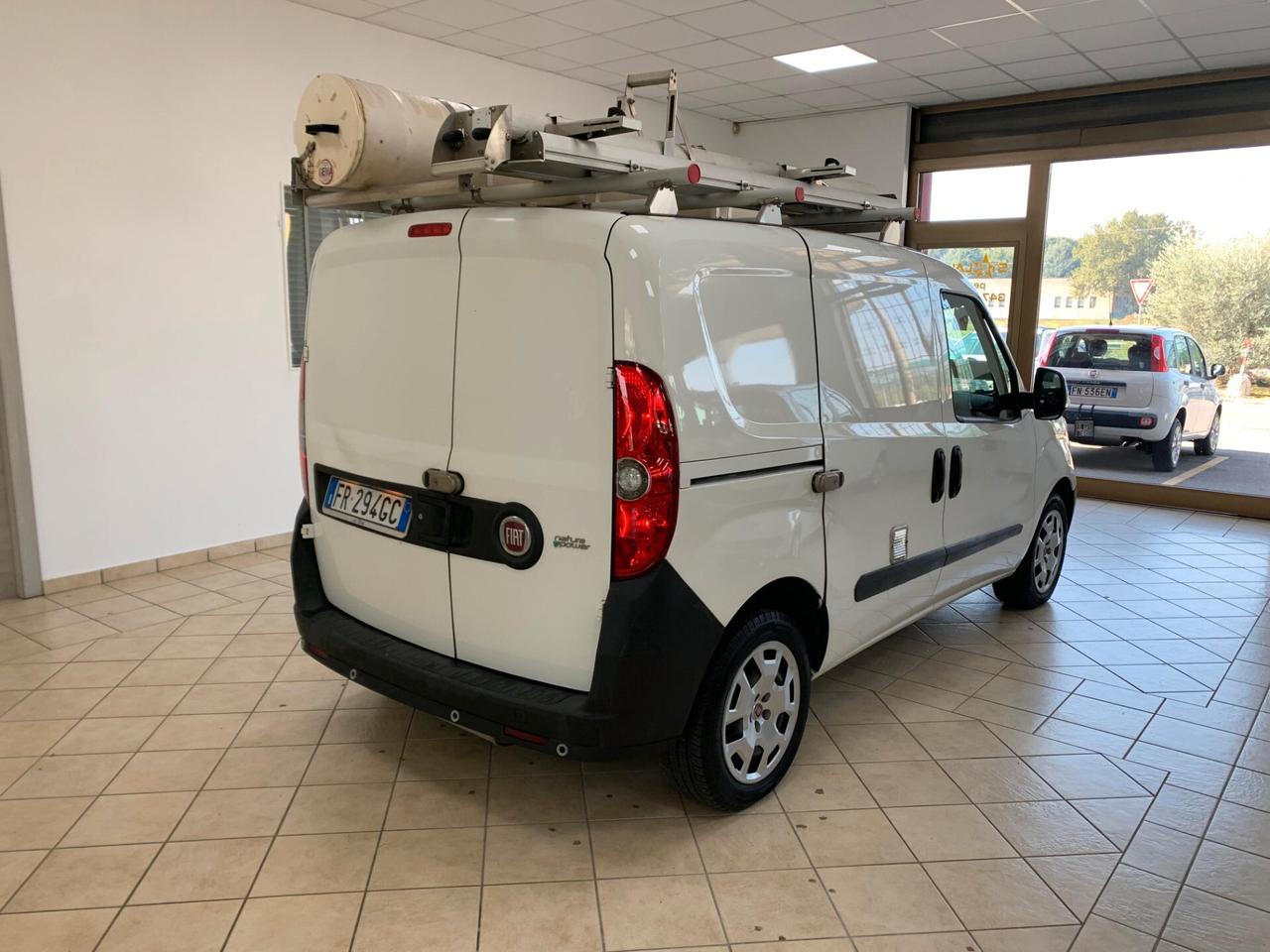 Fiat Doblò 1.4 T-Jet Natural Power *ATTREZZATO+220V*