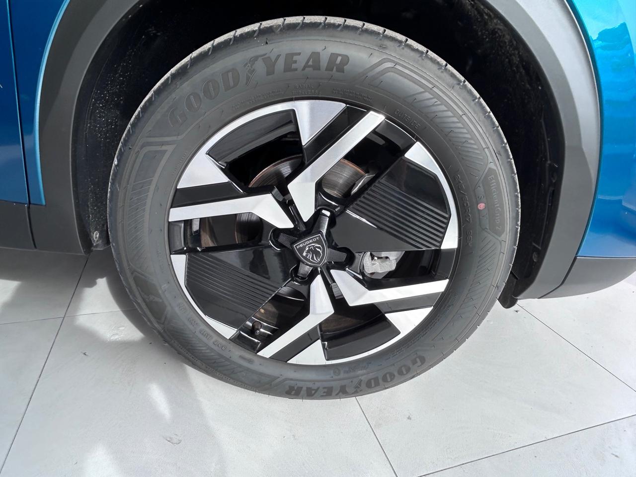 Peugeot 2008 PureTech 100 S&S Allure KM0