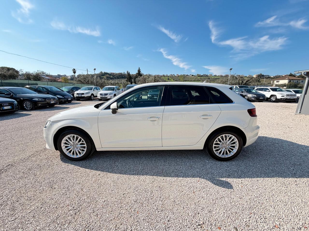 Audi A3 Sportback 1.6 TDI 105 cv 125.450 km unico proprietario