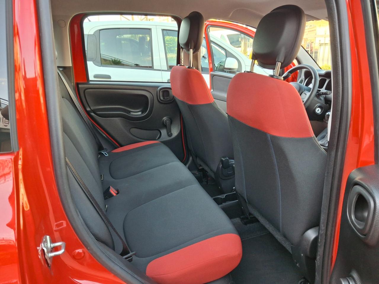 Fiat Panda 1.2 Lounge " Perfetta KM 28.000!