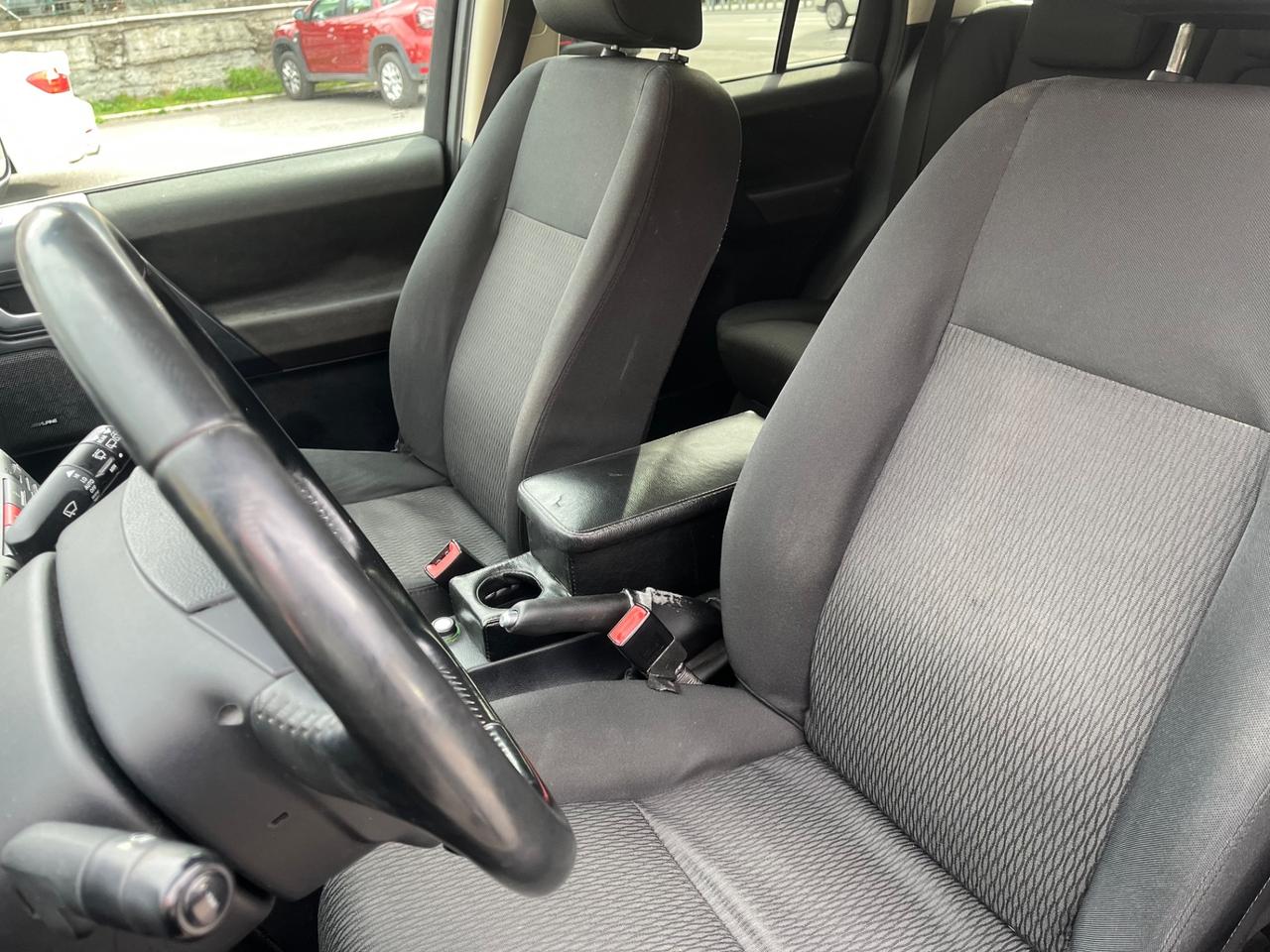 LAND ROVER - FREELANDER 2