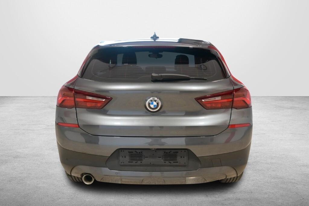 BMW X2 16D 115CV STEPTRONIC S-DRIVE BUSINESS ADVANTAGE ( FARI LED - AMBIENT LIGHTS - PELLE - CRUISE - NAVI - CARPLAY - PARK ASSISTANT - TELECAMERA POST. )