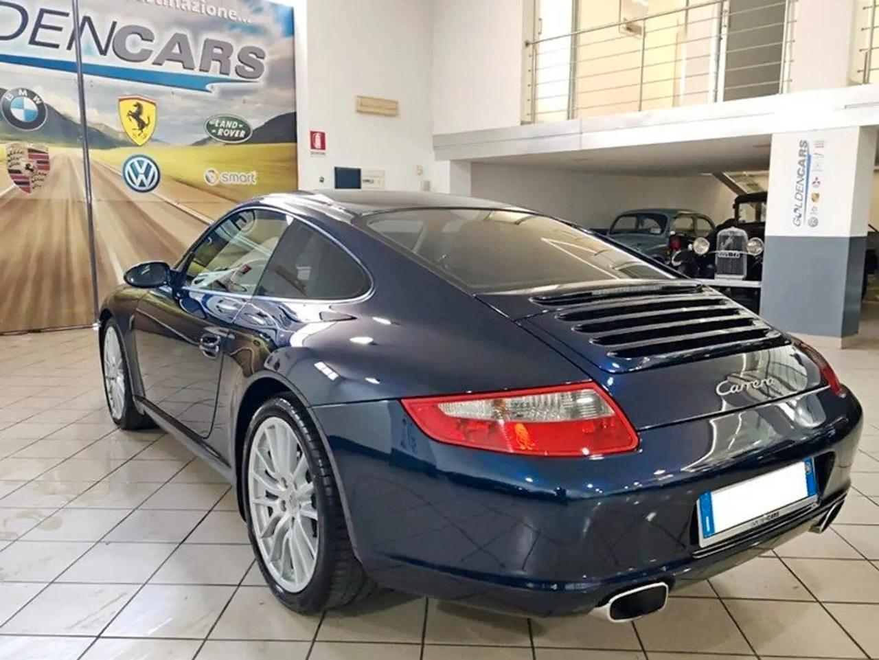 Porsche 911 Carrera Coupé