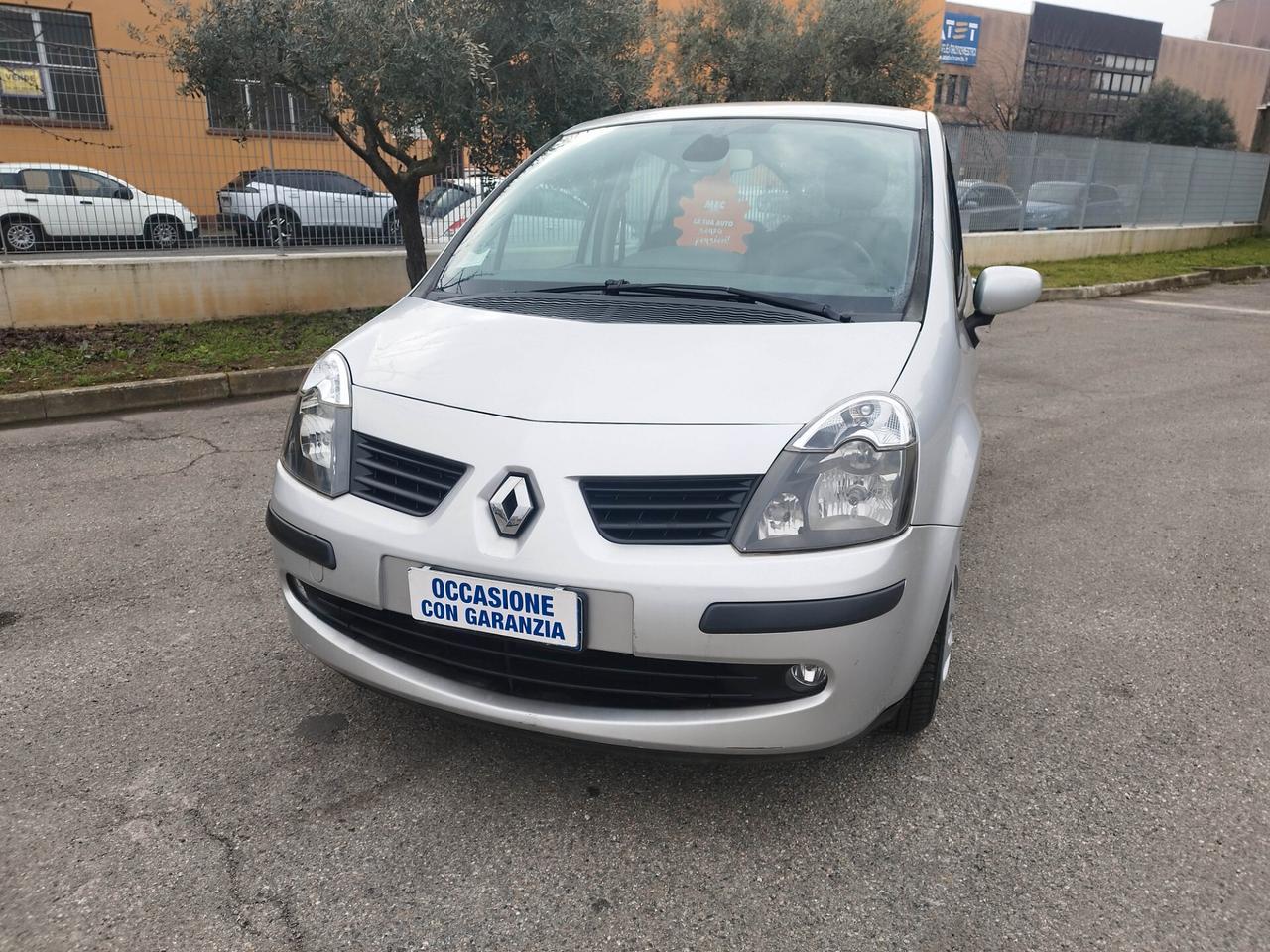 Renault Modus 1.2 16V Confort Authentique km 63900