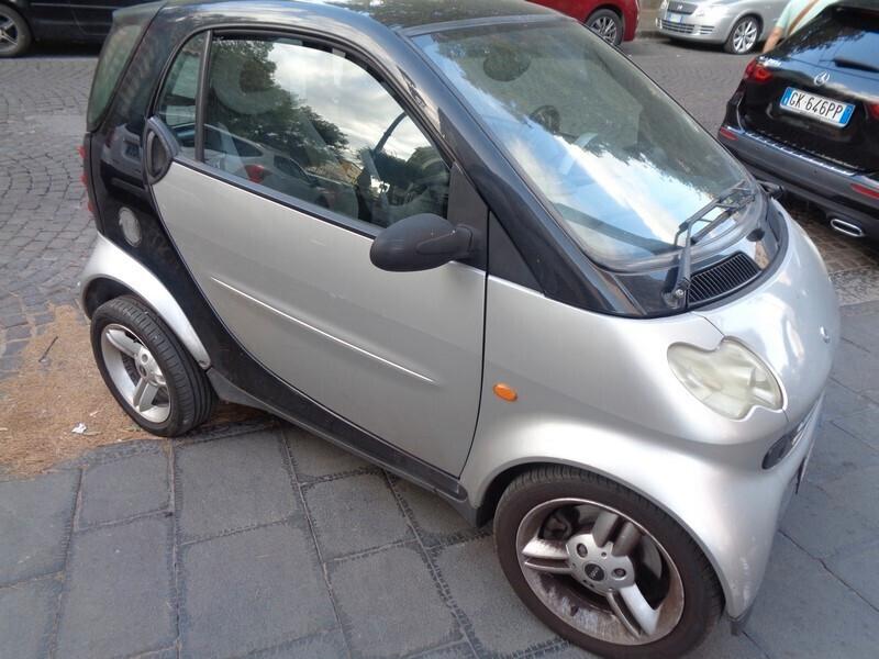 Smart Fortwo 800 coupé passion cdi
