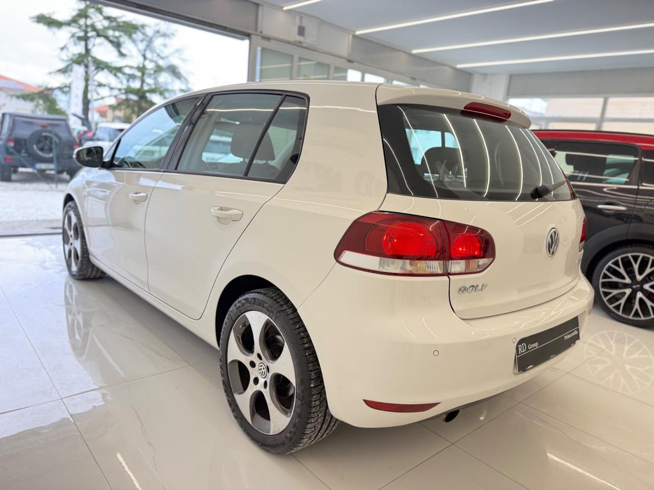 Volkswagen Golf 6 5p 1.6 tdi Highline automatica ok neopatentati