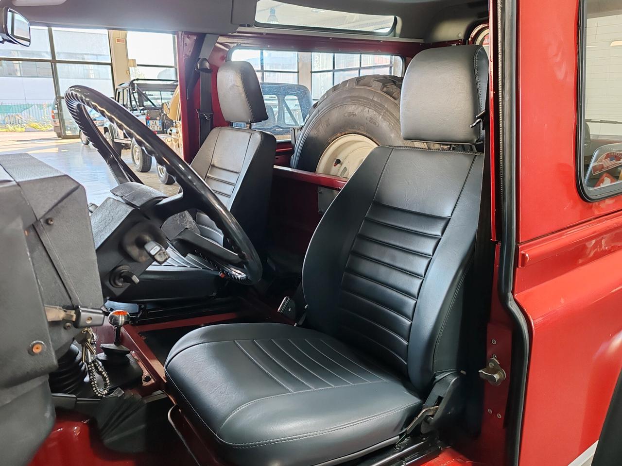 Land Rover Defender 90 turbodiesel Station Wagon County