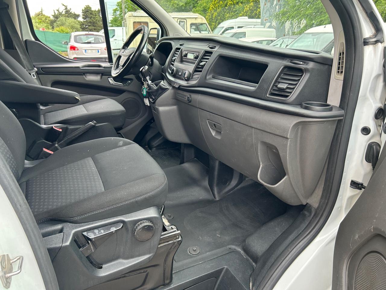 Ford Transit Custom 2.0 TDCi 130 Mixto 5 Posti