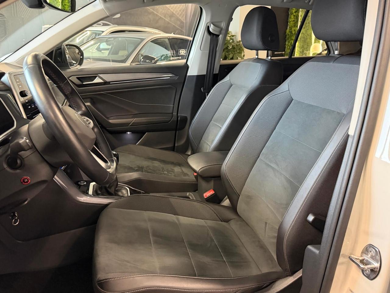 VOLKSWAGEN T-ROC STYLE 2.0 TDI 116CV 85KW ANNO 2023